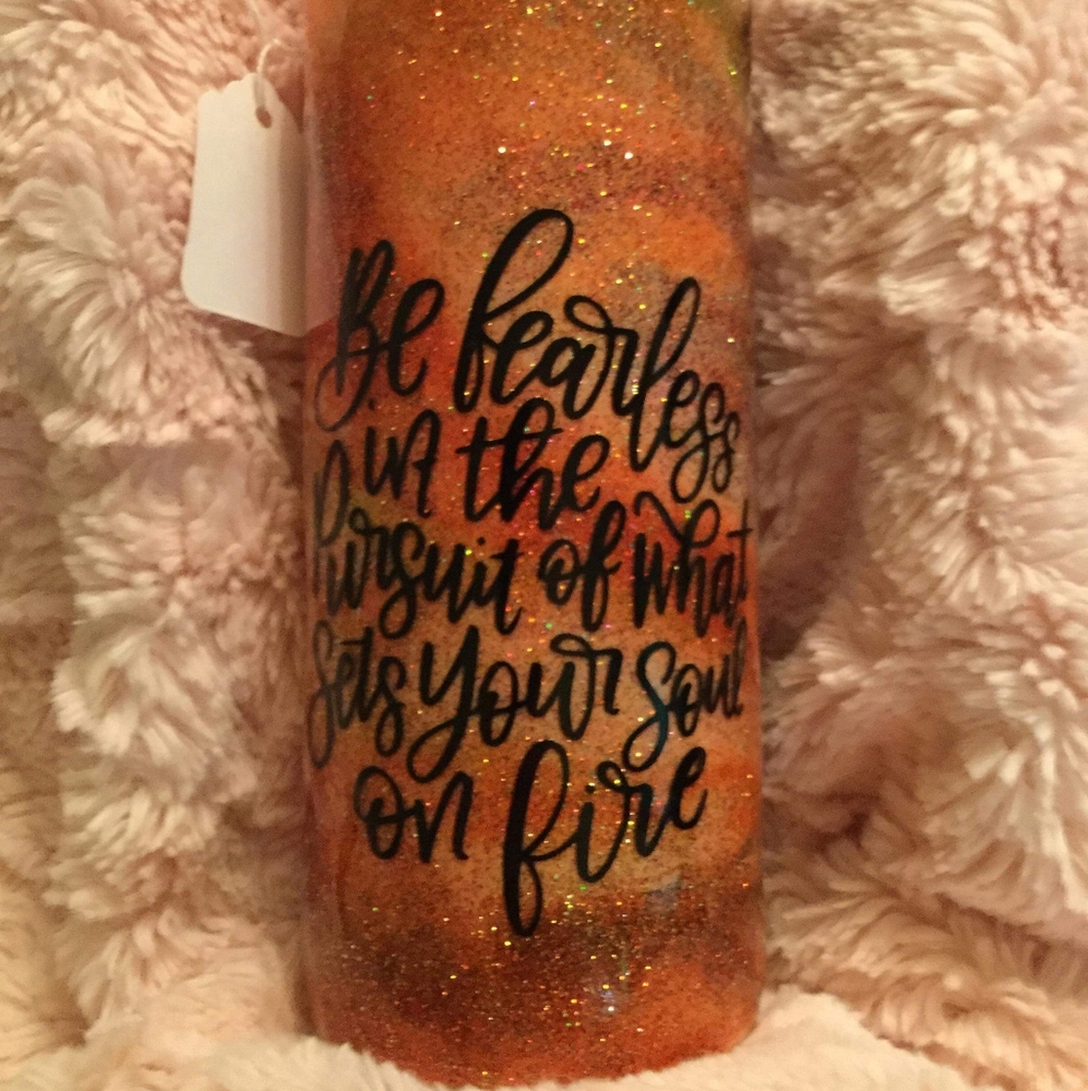 Stainless steel bottle with lid